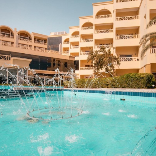 منتجع اي ام سي رويال الغردقة - ارخص اسعار فنادق ومنتجعات الغردقة 2022 | AMC Royal Hotel